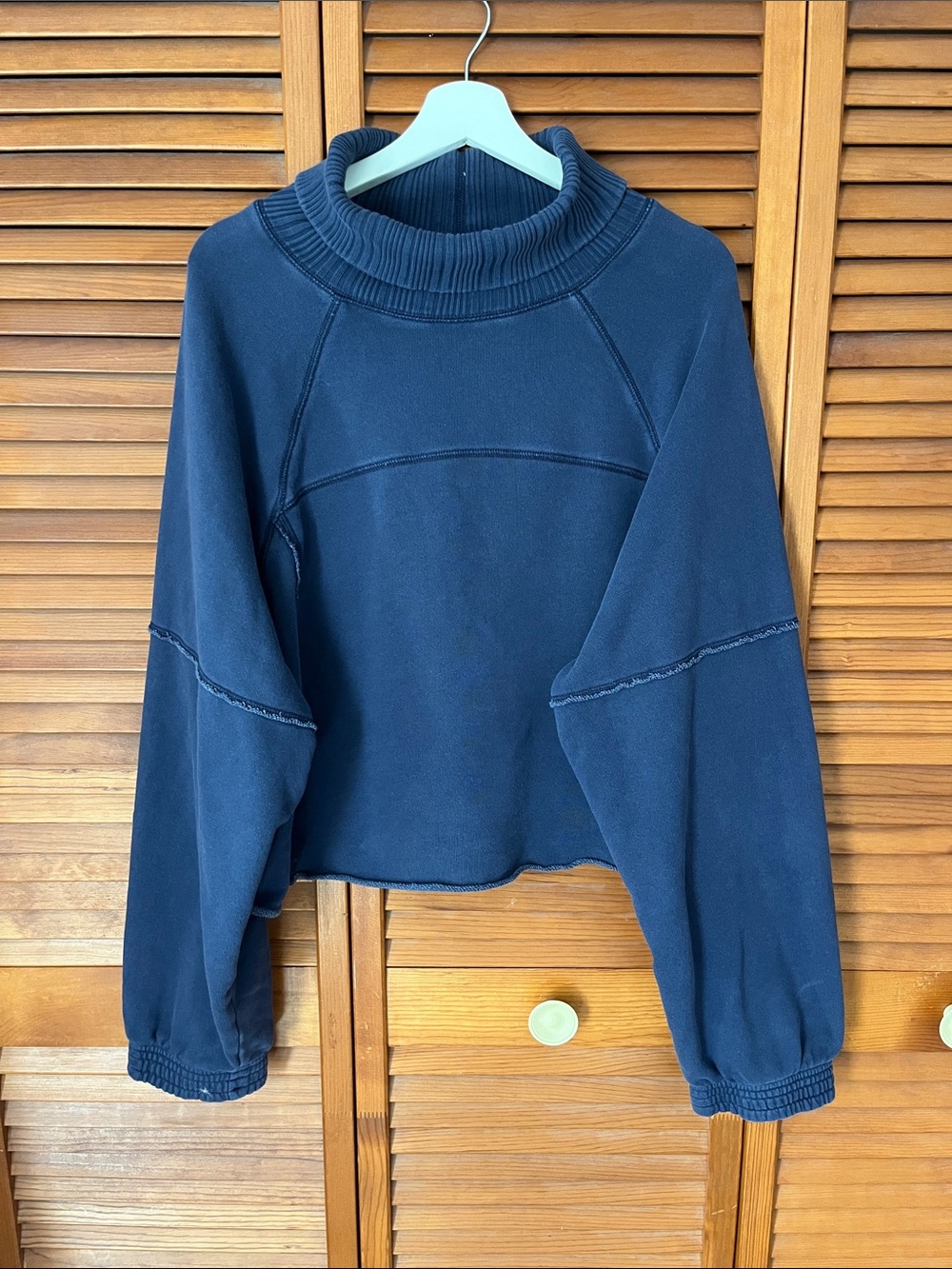 Aerie Navy Comfy Cropped Sweatshirt